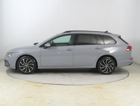 Volkswagen Golf - 2022