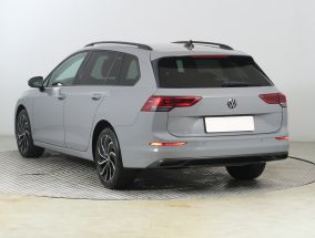Volkswagen Golf - 2022