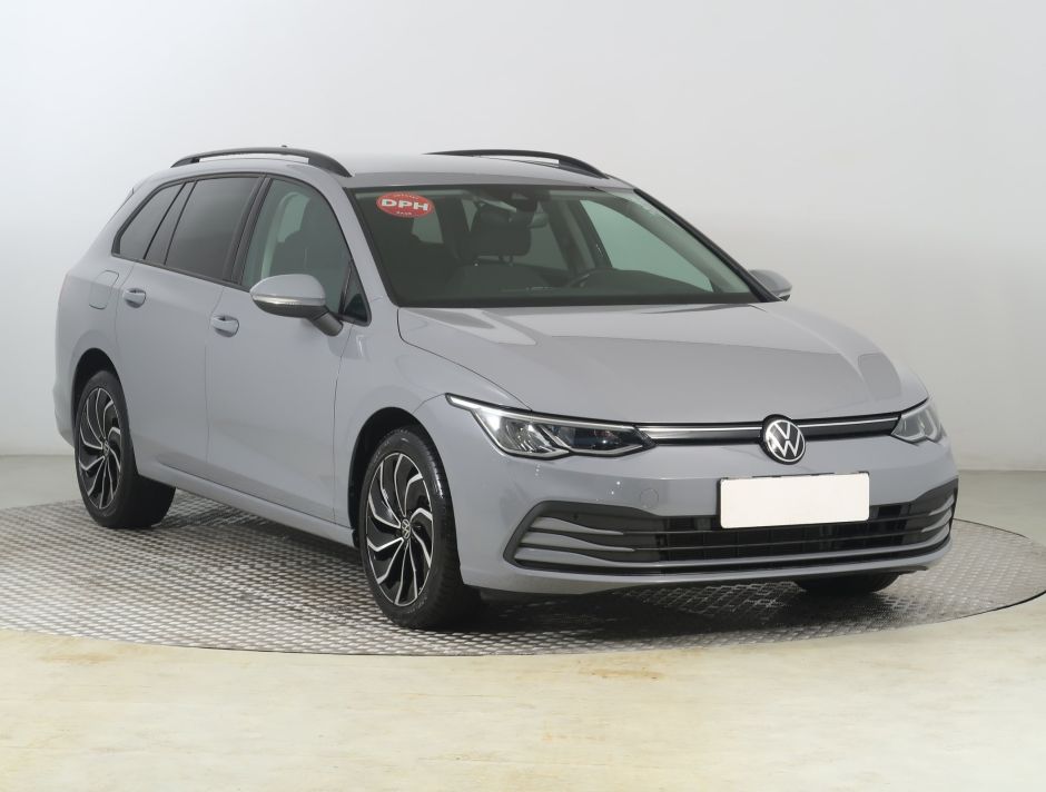Volkswagen Golf - 2022