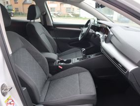 Volkswagen Golf - 2022
