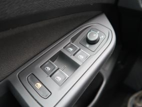 Volkswagen Golf - 2022