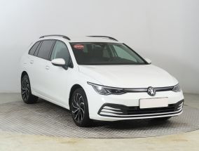 Volkswagen Golf - 2022