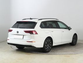 Volkswagen Golf - 2022