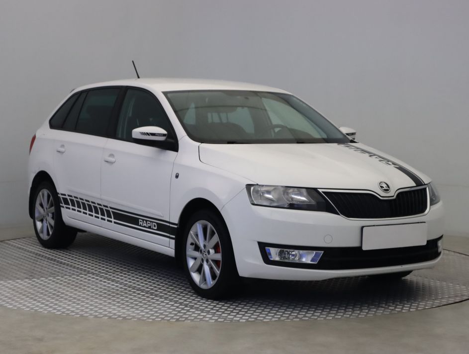 Skoda Rapid Spaceback - 2013