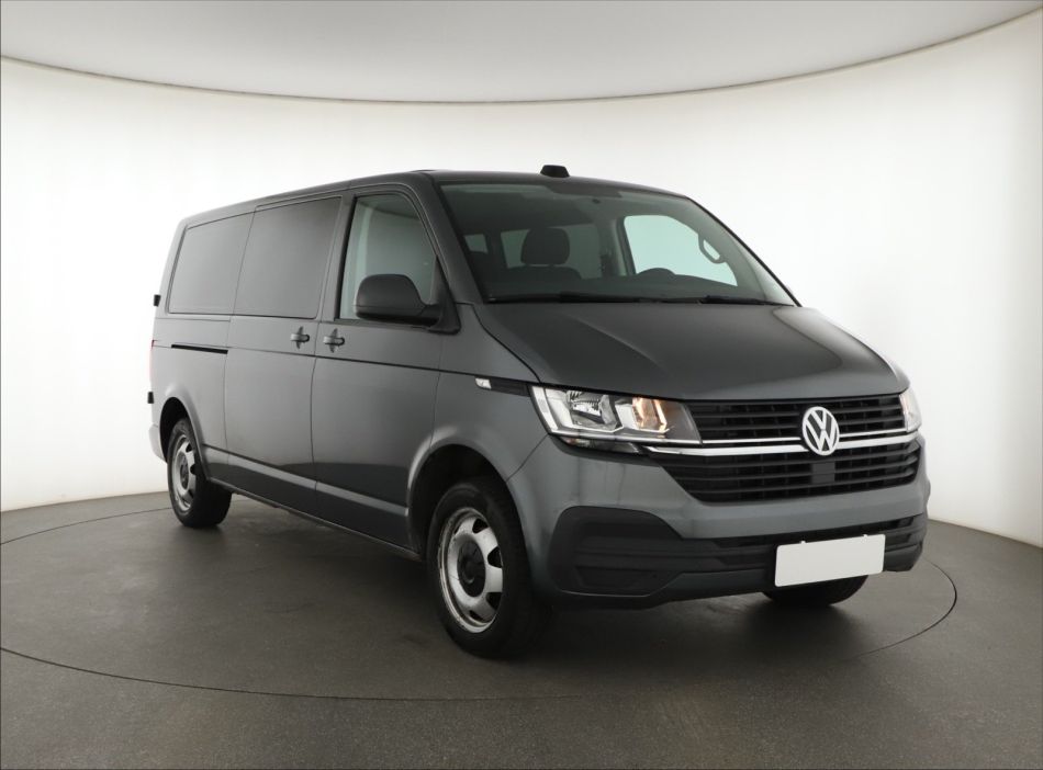 Volkswagen Transporter - 2021