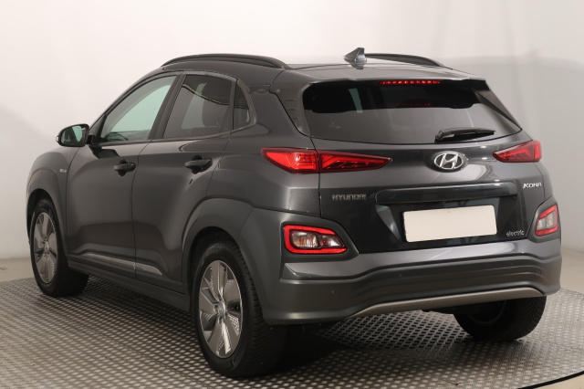 Hyundai Kona Electric 64 kWh