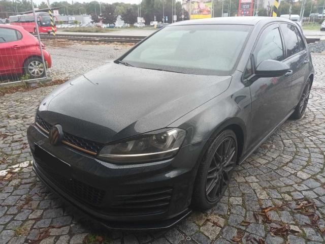 Volkswagen Golf 2015