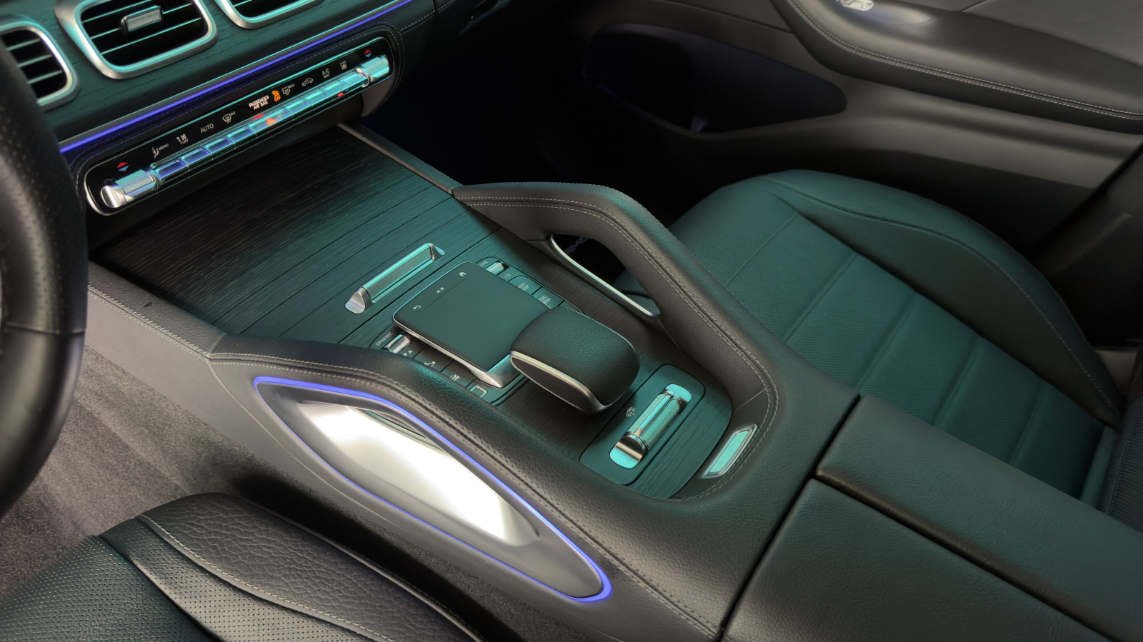 Mercedes-Benz GLS - 2025