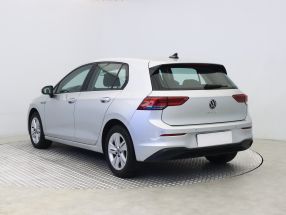 Volkswagen Golf - 2020