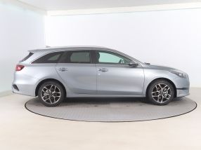 Kia Ceed - 2025