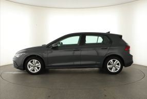 Volkswagen Golf - 2022