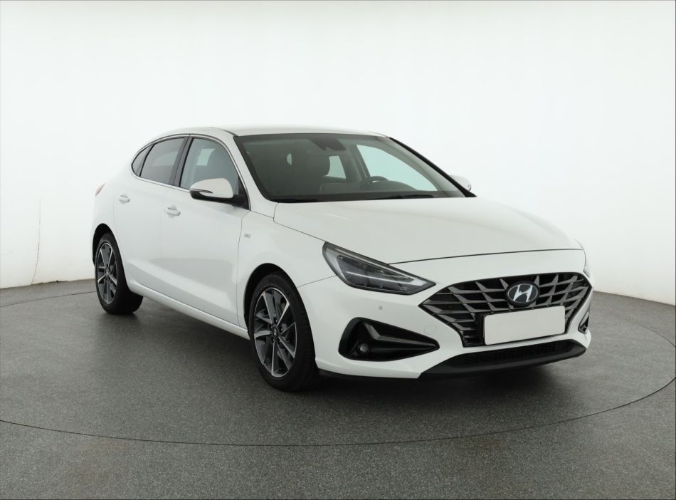 Hyundai i30 Fastback - 2021