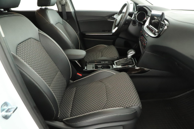 Kia XCeed - 2025