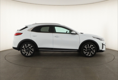 Kia XCeed - 2025