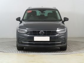 Volkswagen Tiguan - 2022