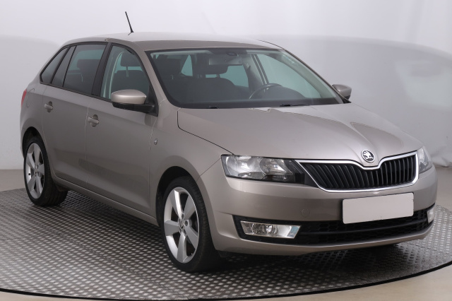 Škoda Rapid Spaceback 2015