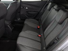Peugeot 2008 - 2023