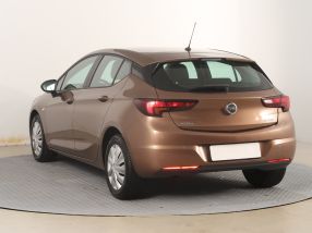 Opel Astra - 2016