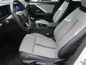 Opel Astra - 2022