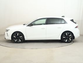 Opel Astra - 2022