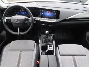 Opel Astra - 2022