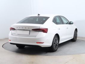 Škoda Octavia - 2023