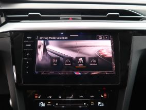 Volkswagen Arteon - 2021
