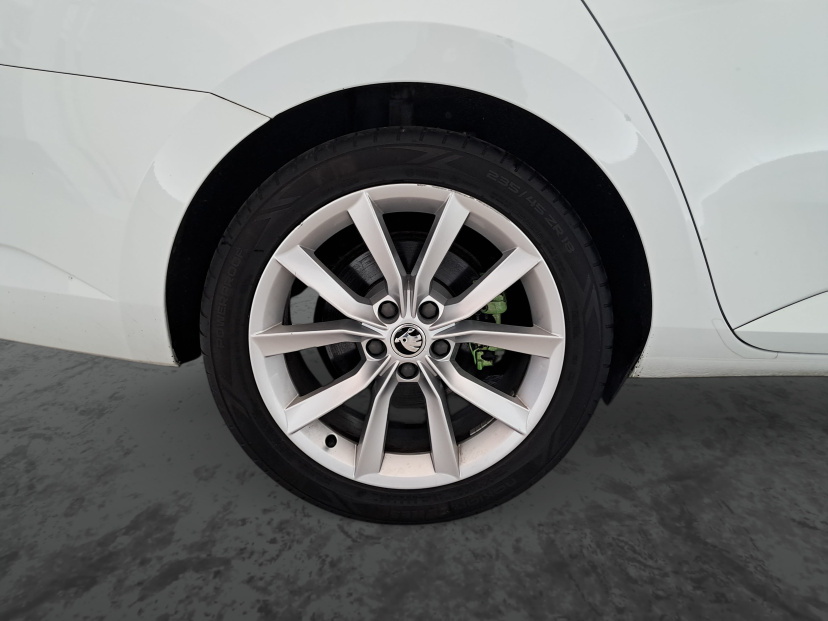 Škoda Superb, 2016