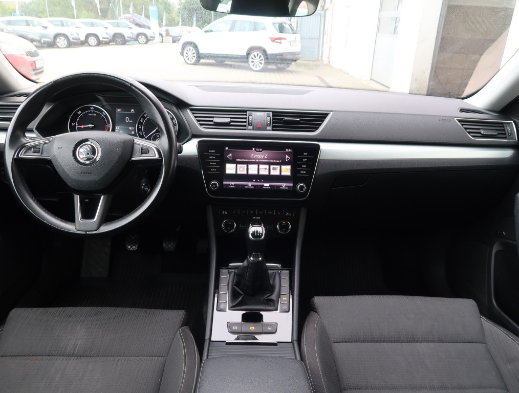 Škoda Superb