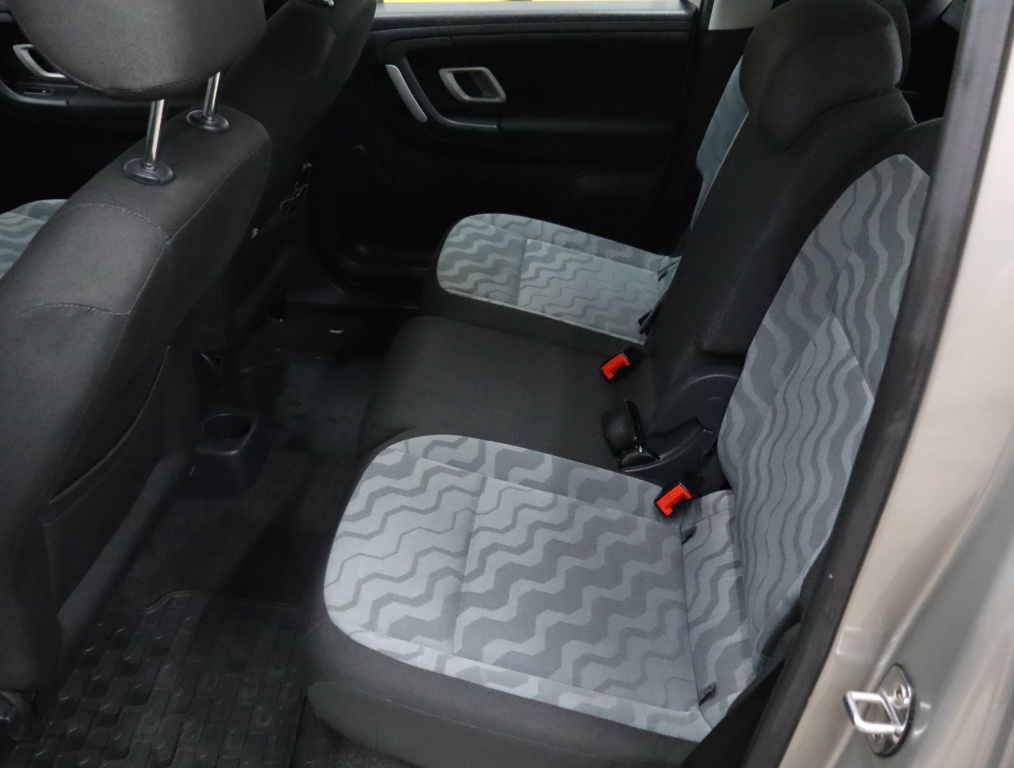 Škoda Roomster