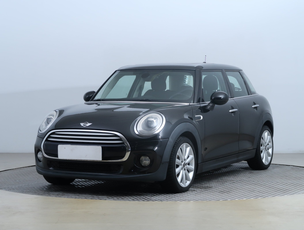 MINI 5-door