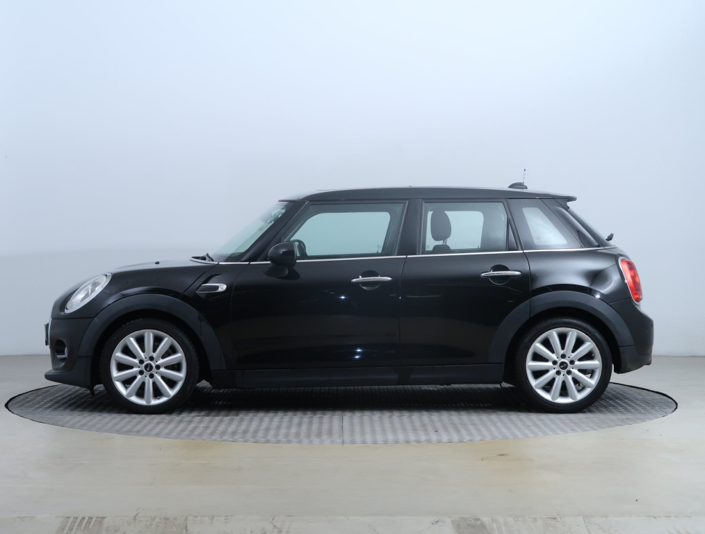 MINI 5-door