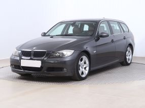 BMW 3 - 2005