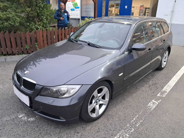 BMW 3 2005