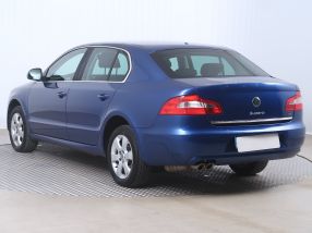 Skoda Superb - 2012