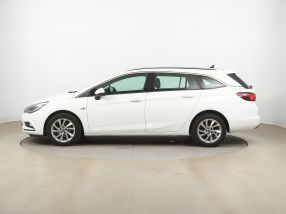 Opel Astra - 2019