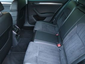 Škoda Superb - 2022
