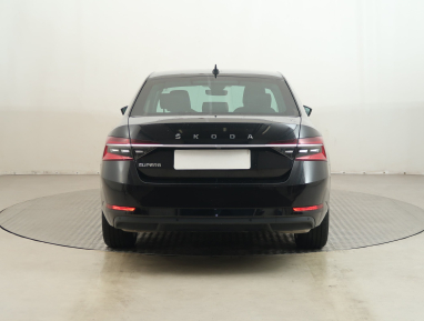 Škoda Superb - 2022