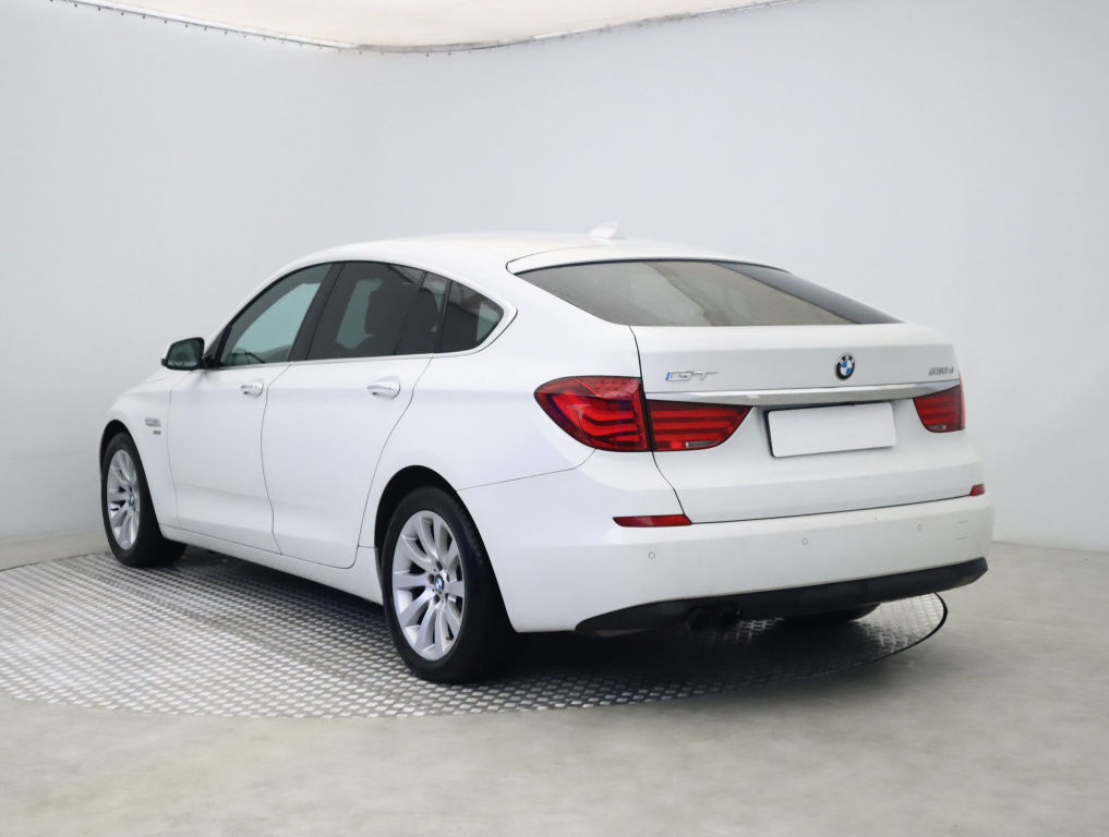 BMW 5GT