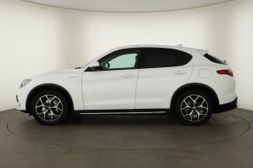Alfa Romeo Stelvio - 2020