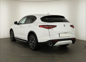Alfa Romeo Stelvio - 2020