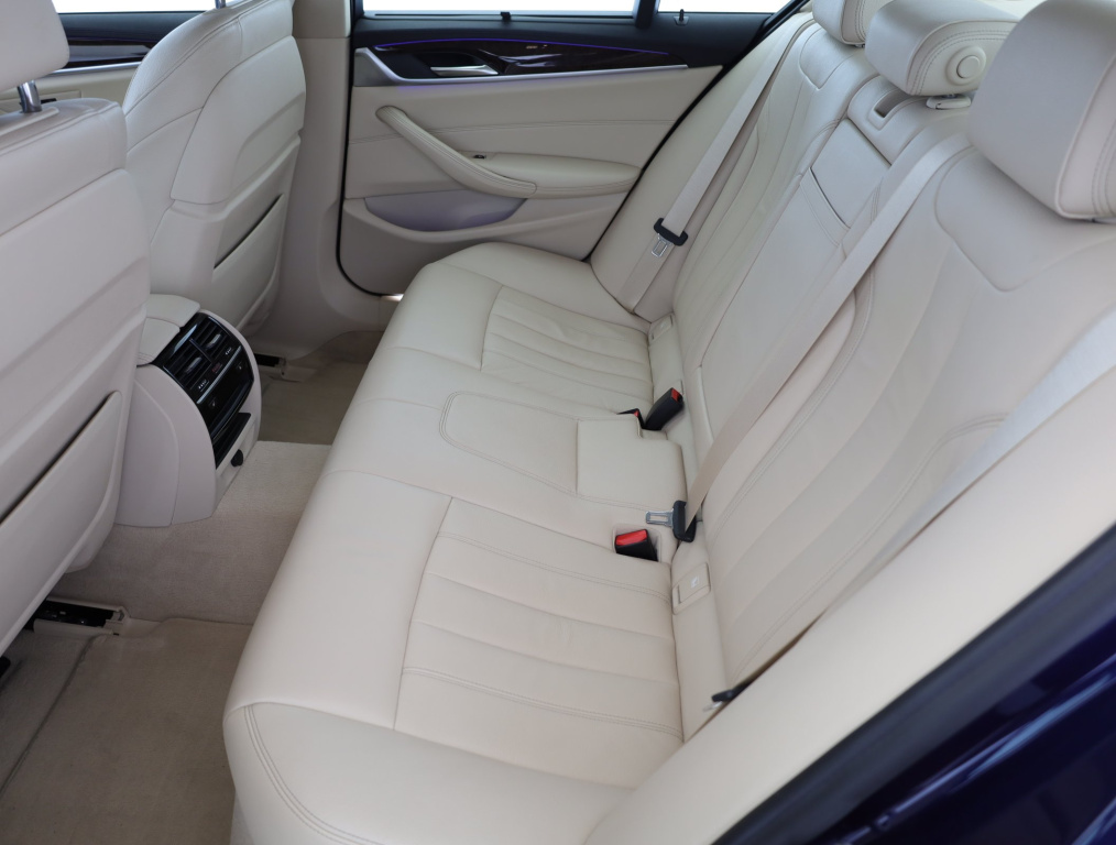 BMW 5