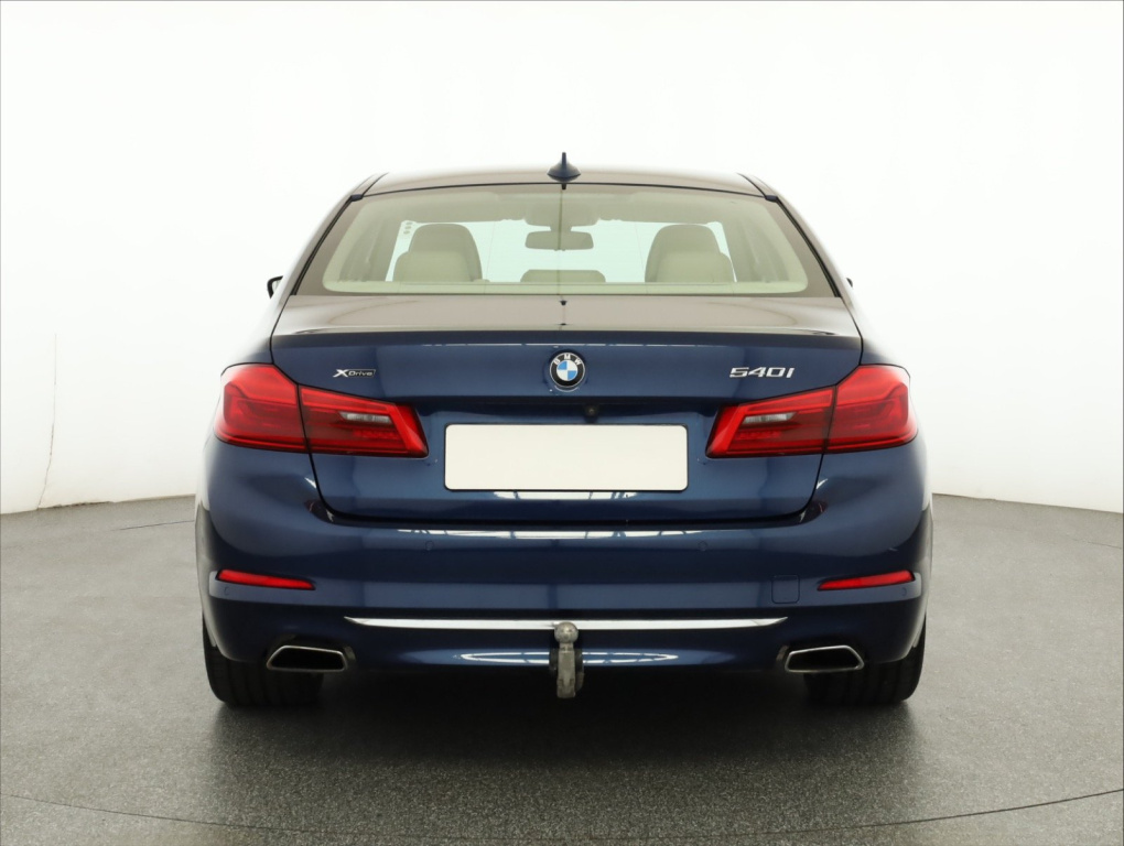 BMW 5