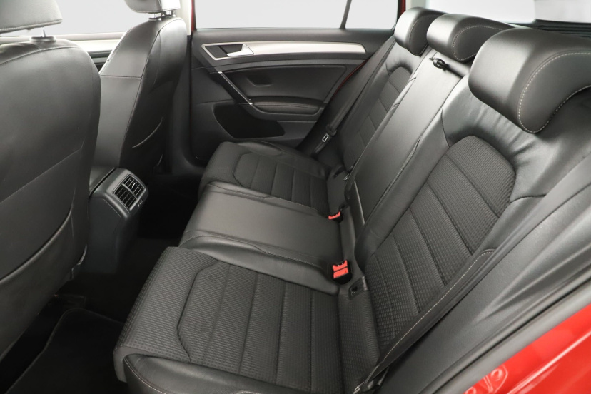 Volkswagen Golf, 2014