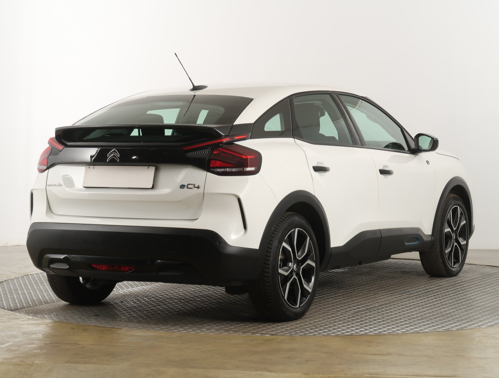 Citroen e-C4