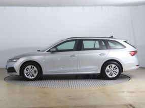 Skoda Octavia - 2022
