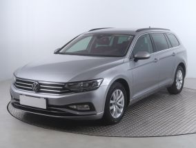 Volkswagen Passat - 2022