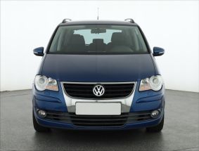 Volkswagen Touran - 2010