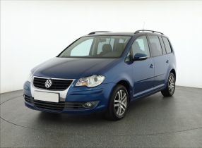 Volkswagen Touran - 2010