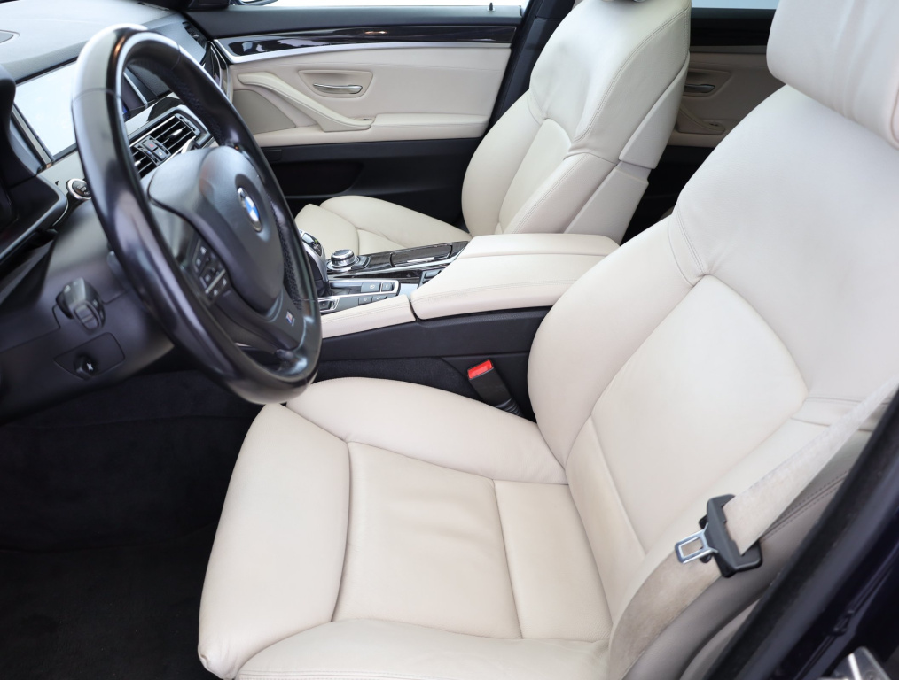 BMW 5